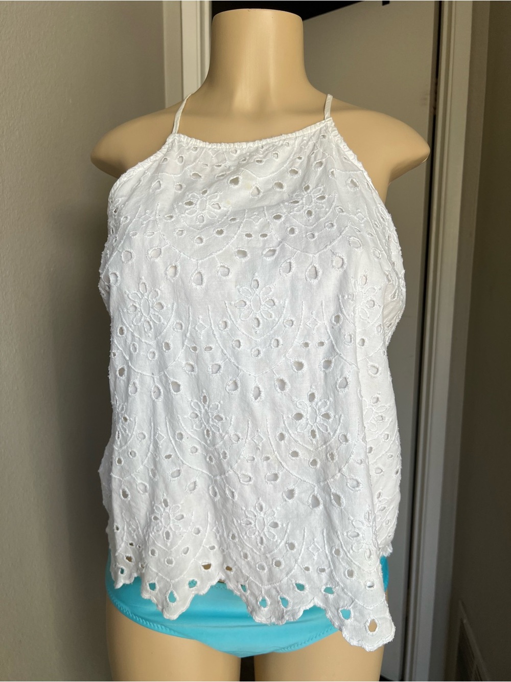 Hollister White Eyelet Halter Camisole